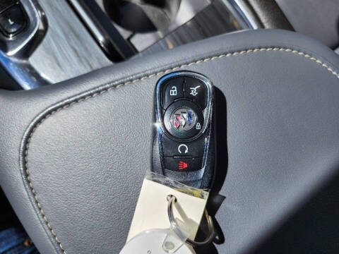 2023 Buick Enclave Essence