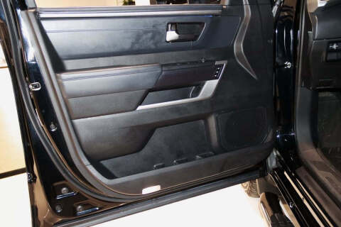 2022 Toyota Tundra Platinum