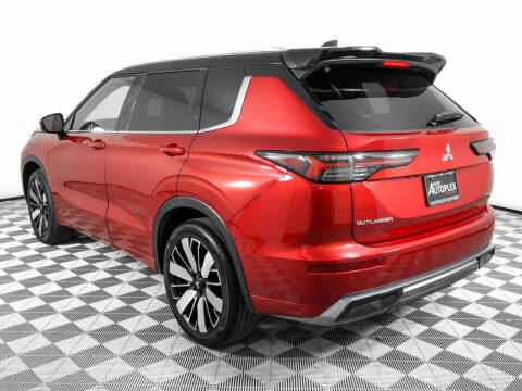 2025 Mitsubishi Outlander SEL