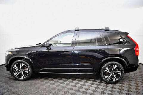 2022 Volvo XC90 Recharge T8 R-Design