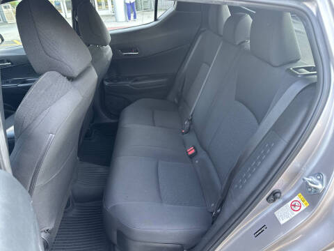 2018 Toyota C-HR XLE Premium