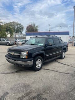 2004 Chevrolet Avalanche for sale at G T Motorsports in Racine WI