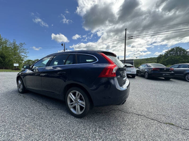 2015 Volvo V60 T5 Drive-E Platinum