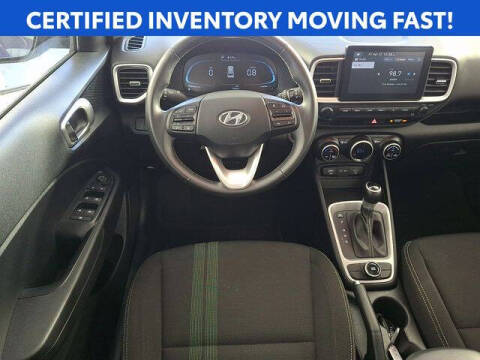 2025 Hyundai Venue SEL