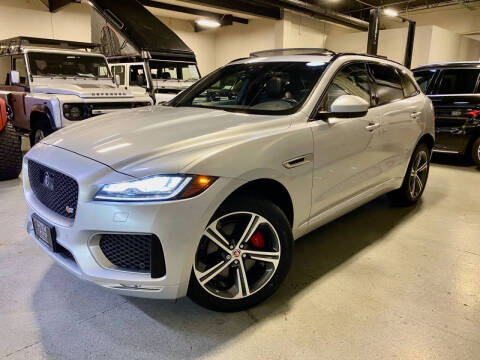 2019 Jaguar F-PACE S