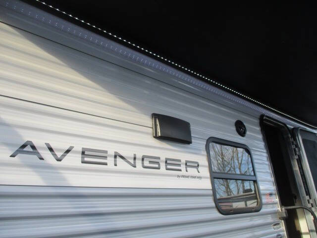 2021 Forest River Avenger 27DBS