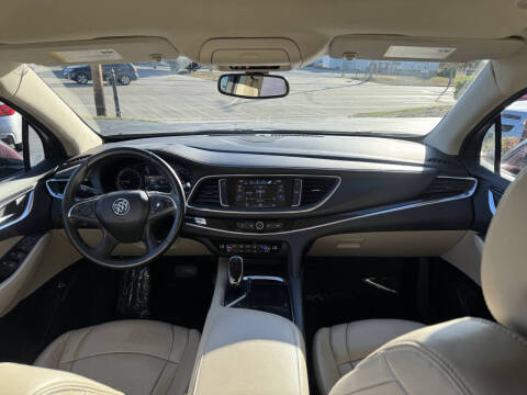 2018 Buick Enclave Essence