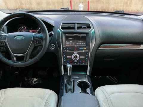 2016 Ford Explorer Platinum