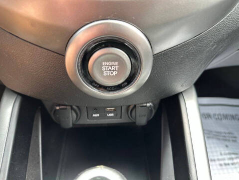 2017 Hyundai Veloster Value Edition