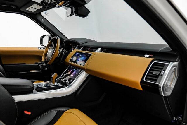 2020 Land Rover Range Rover Sport SVR