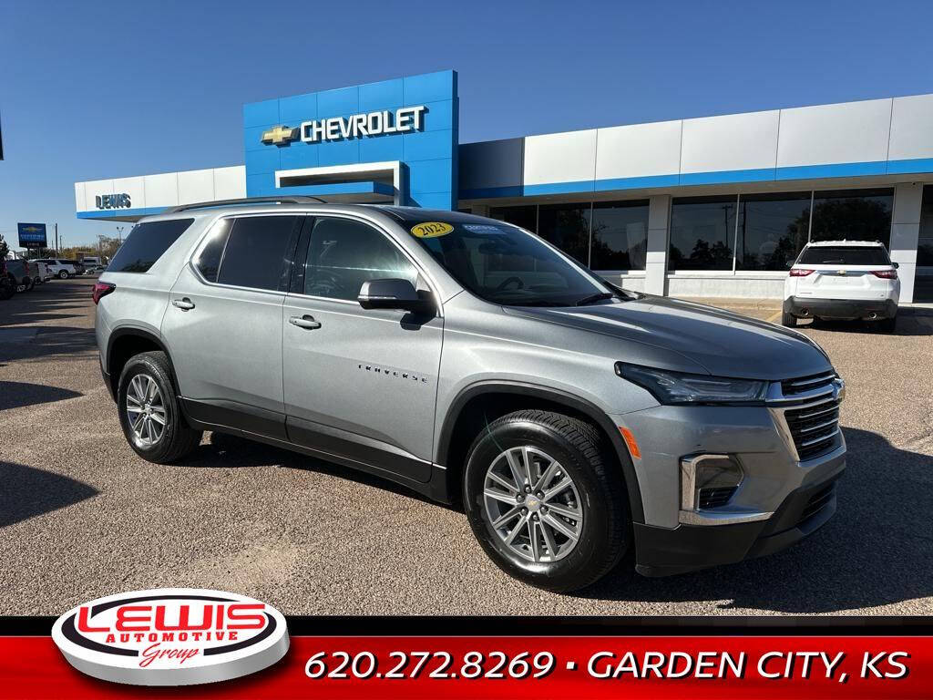 2023 Chevrolet Traverse for sale at Lewis Chevrolet of Garden City in Garden City, KS