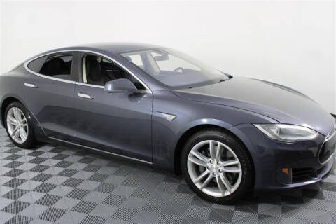 2015 Tesla Model S
