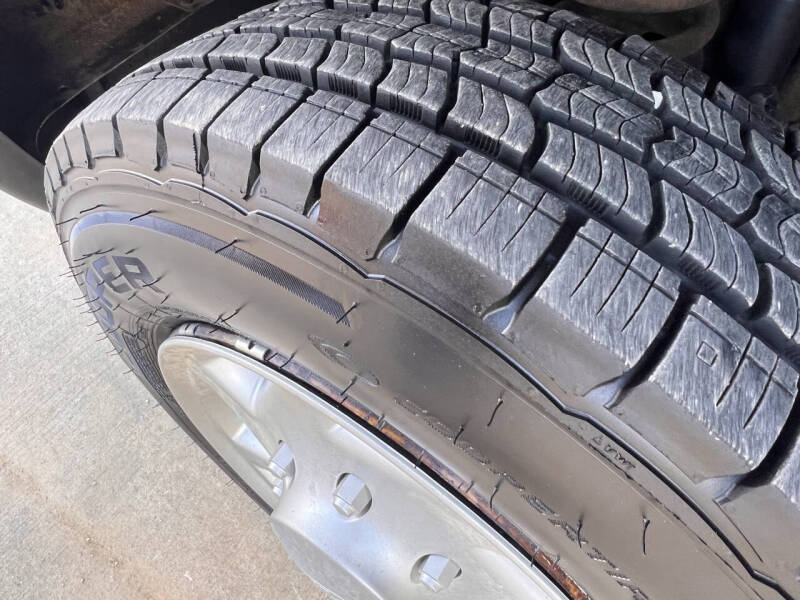 2005 Ford E-Series E-250