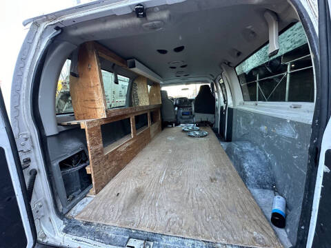 2014 Ford E-Series E-350 SD XL