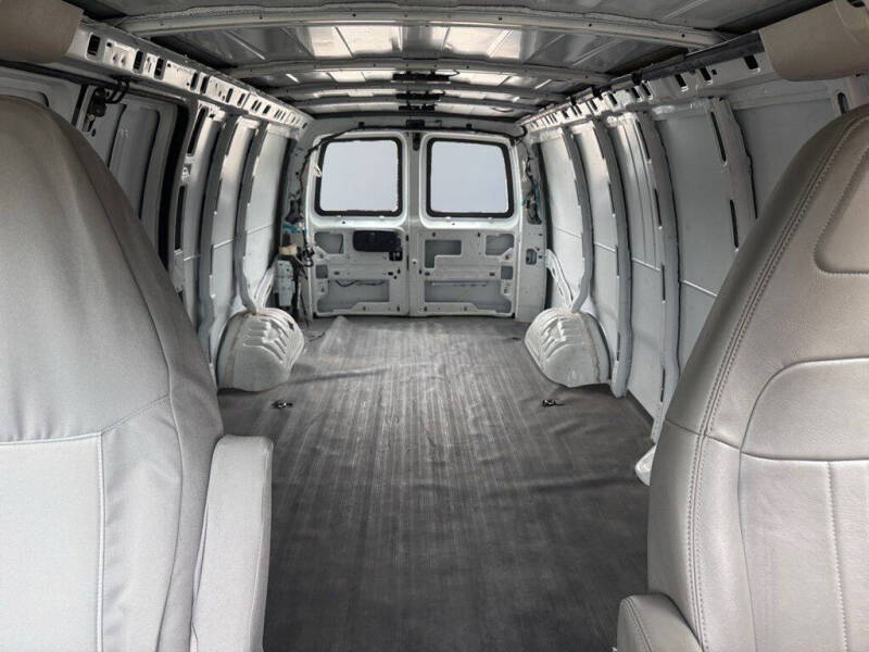 2019 Chevrolet Express 2500