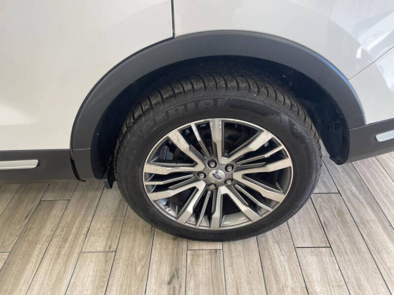 2019 Ford Explorer Platinum