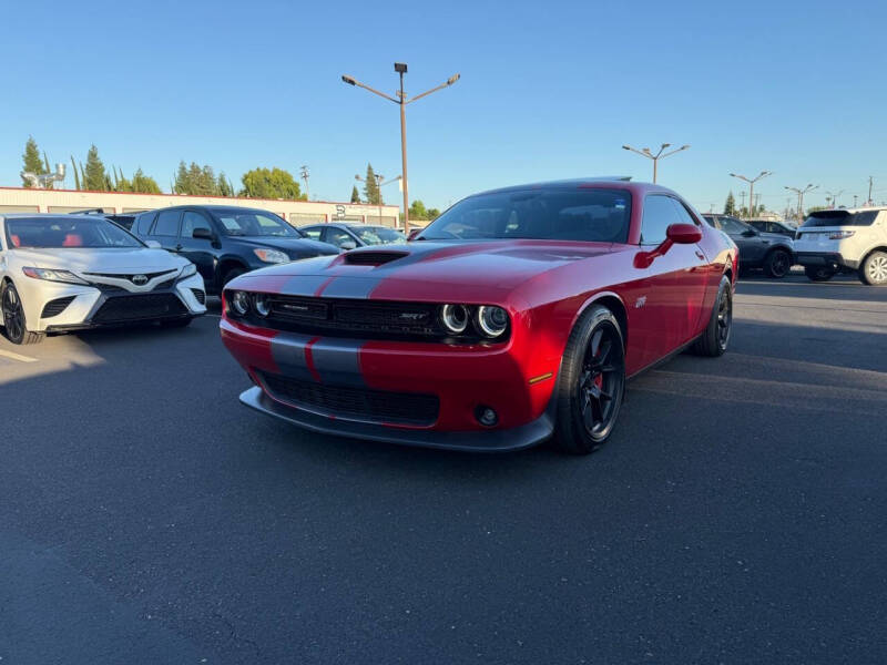2015 Dodge Challenger SRT 392