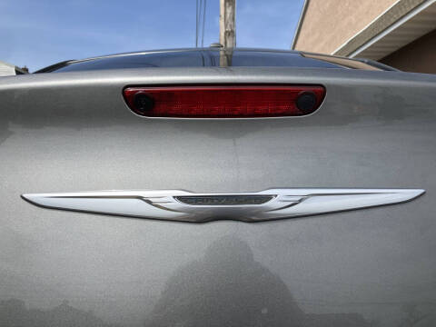 2012 Chrysler 300 Limited