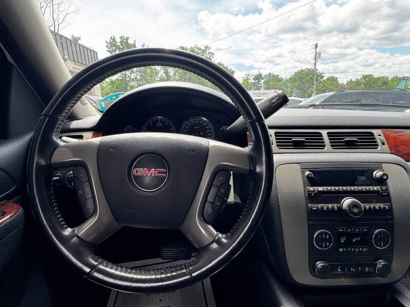 2013 GMC Yukon SLT