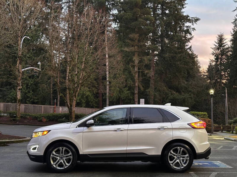 2017 Ford Edge Titanium