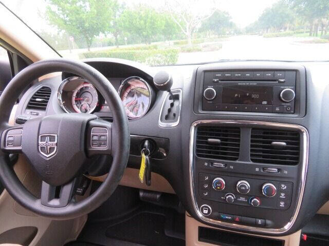 2013 Dodge Grand Caravan SE