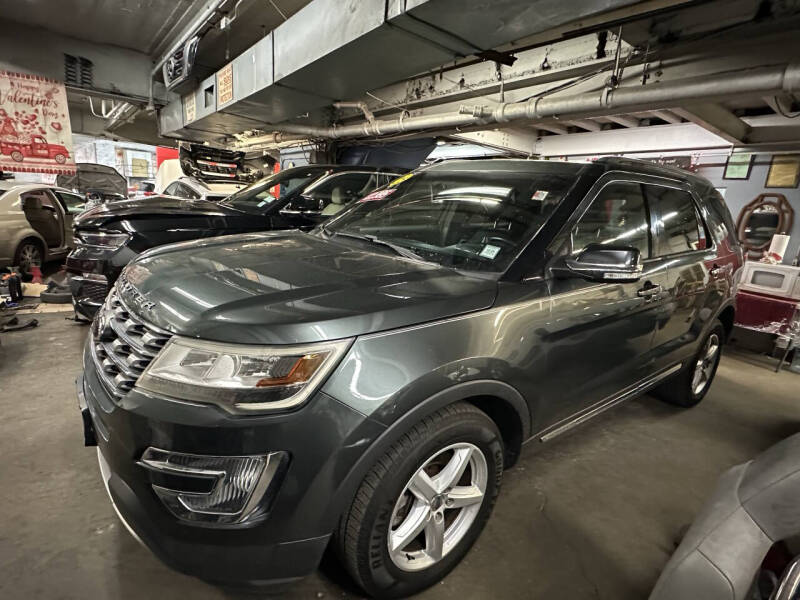 2016 Ford Explorer XLT