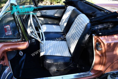 1957 Ford Thunderbird