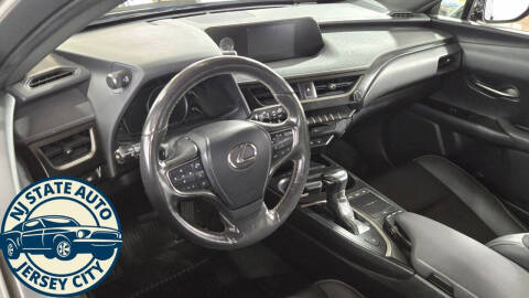 2019 Lexus UX 200 Luxury