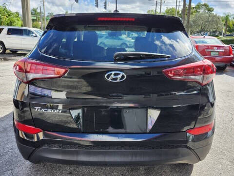 2017 Hyundai Tucson SE