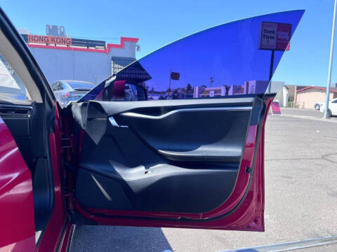 2014 Tesla Model S
