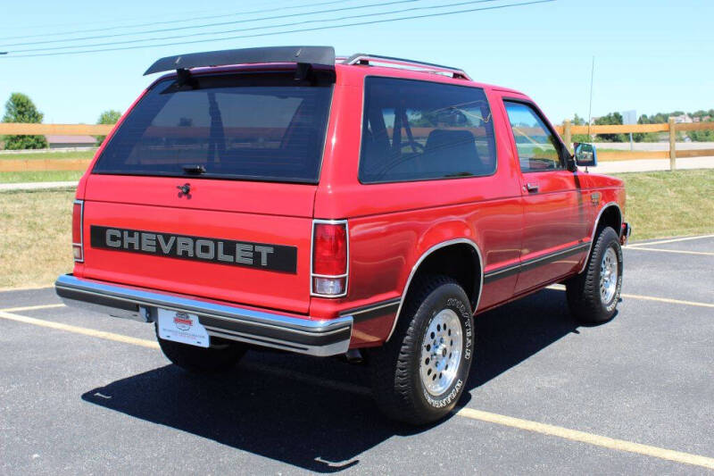 1989 Chevrolet Blazer null photo 28