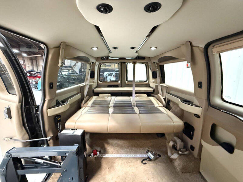 2014 GMC Savana