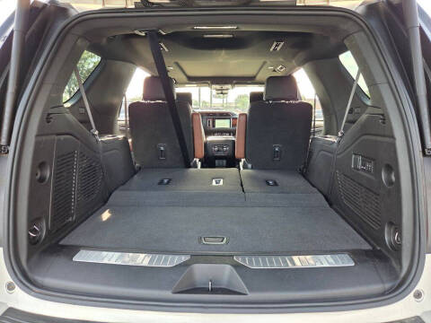 2023 GMC Yukon Denali Ultimate