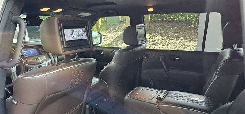 2015 Infiniti QX80