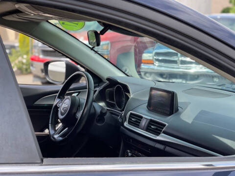 2017 Mazda MAZDA3