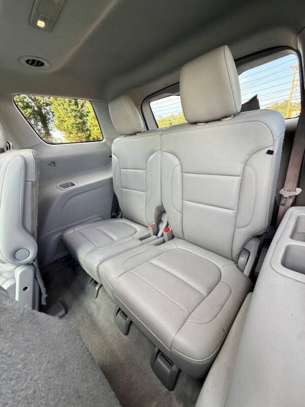 2017 GMC Acadia SLT-1