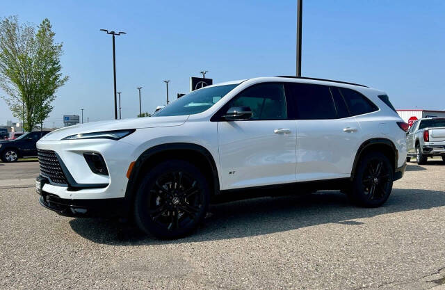 2025 Buick Enclave Sport Touring's photo