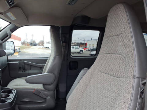 2022 Chevrolet Express LT 3500