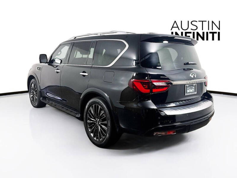 2021 Infiniti QX80 Premium Select