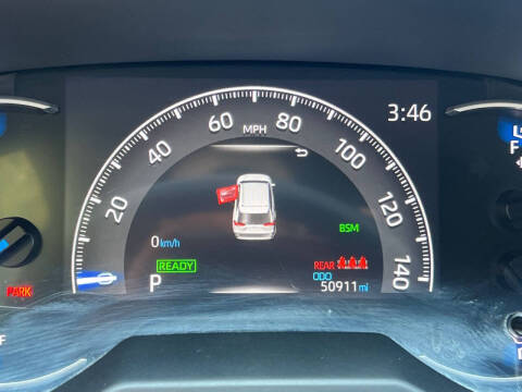 2023 Toyota RAV4 Hybrid SE