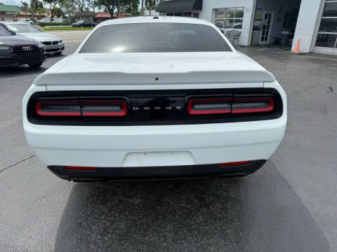 2020 Dodge Challenger