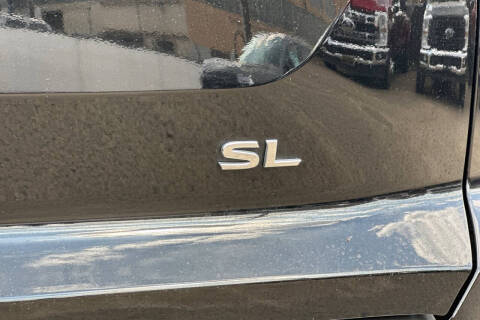 2022 Nissan Pathfinder SL