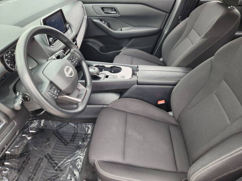 2025 Nissan Rogue S