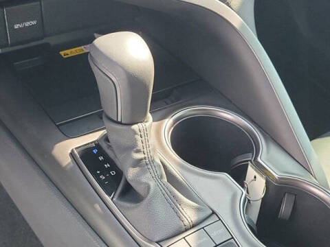 2024 Toyota Camry Hybrid XSE