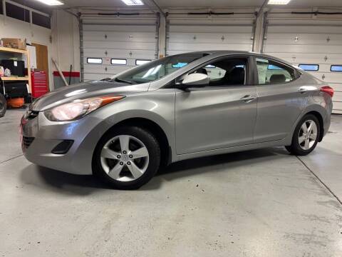 2013 Hyundai Elantra for sale at Mission Auto SALES LLC in Canton OH