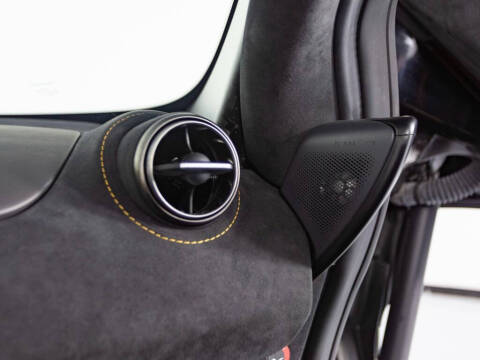 2022 McLaren 720S Spider Performance