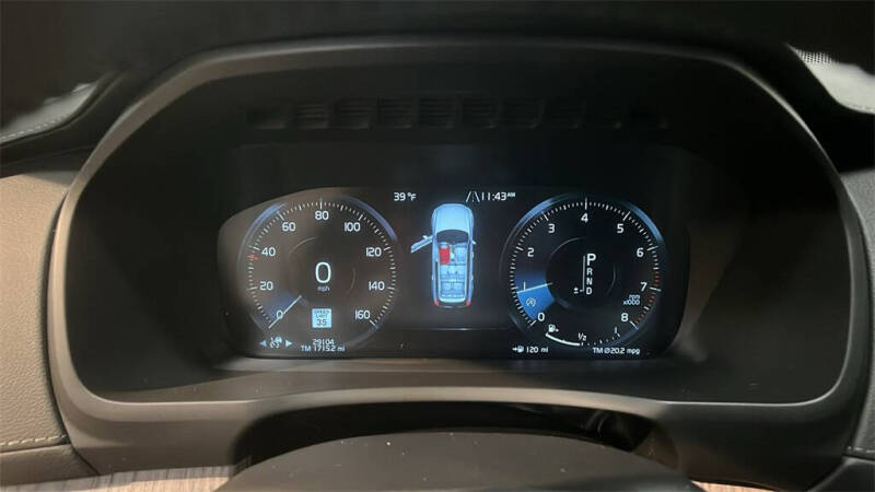 2022 Volvo XC90 T6 Inscription 7-Passenger