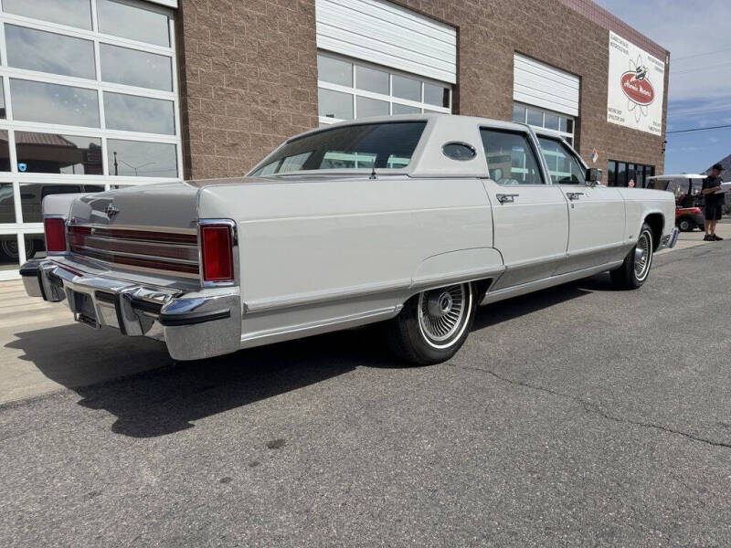 1977 Lincoln Continental