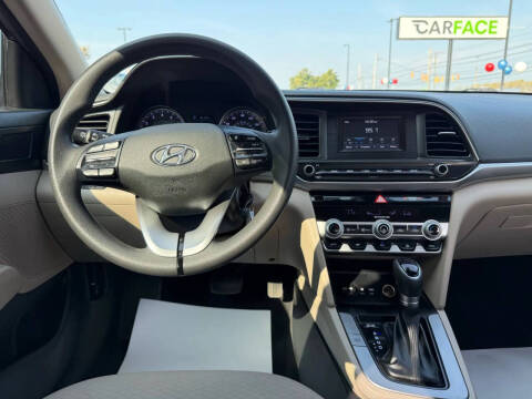 2020 Hyundai Elantra