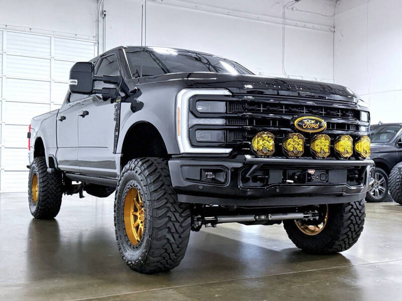 2024 Ford F-350 Super Duty Platinum